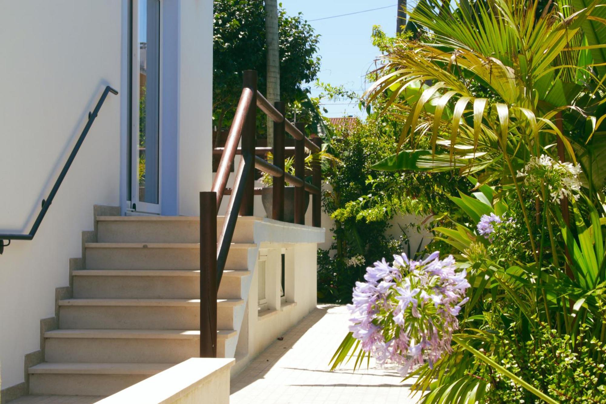 Vila Vale Guest House - Surf & Yoga Charneca  Luaran gambar